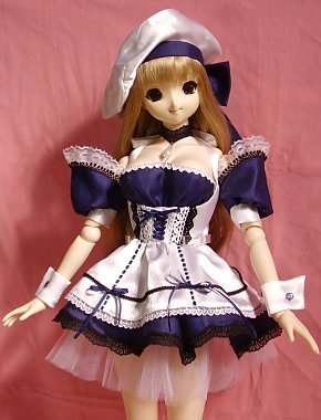 基本形は前回のドレスセットと同じです